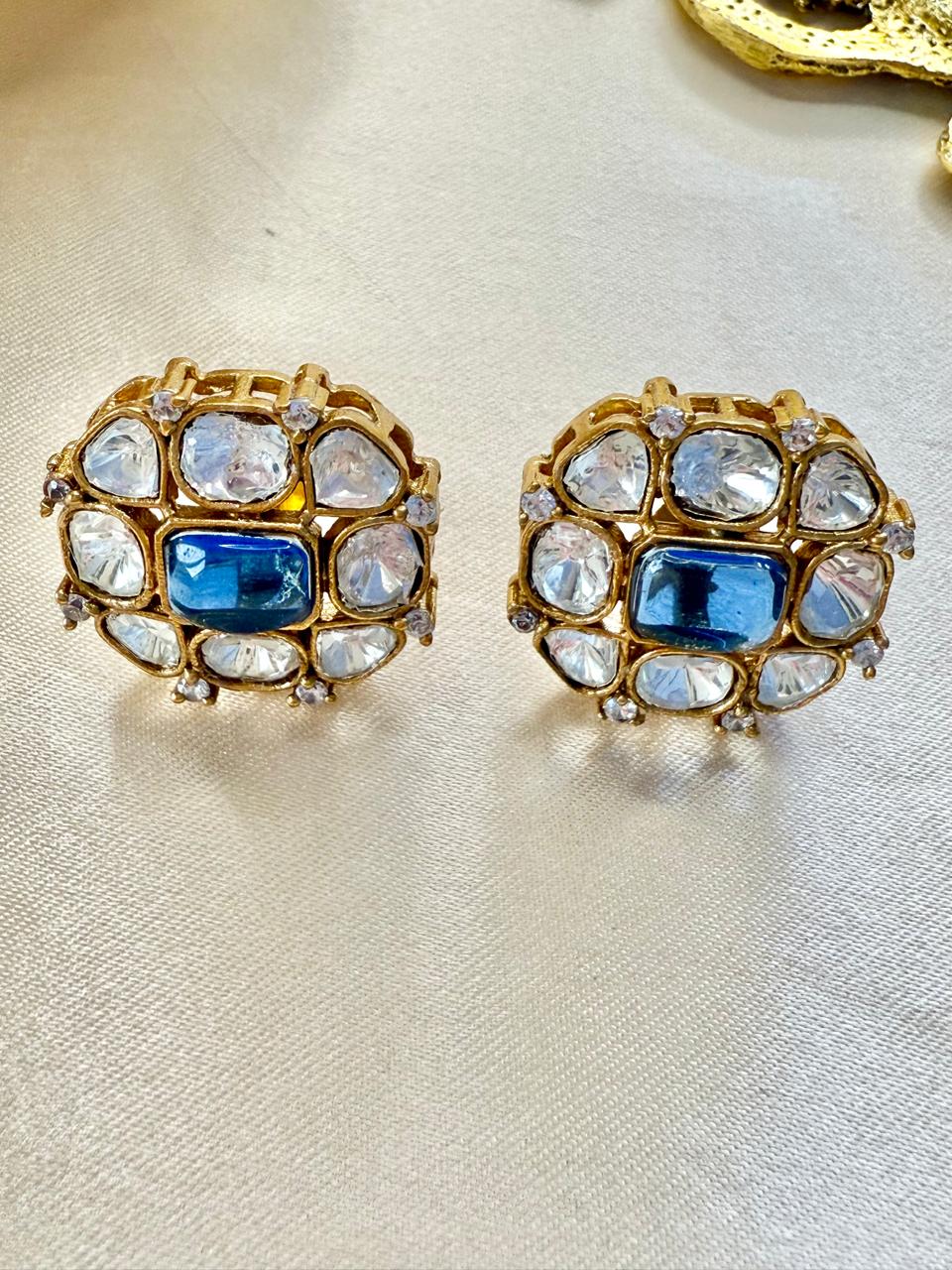 Rysa stone studs - Blue