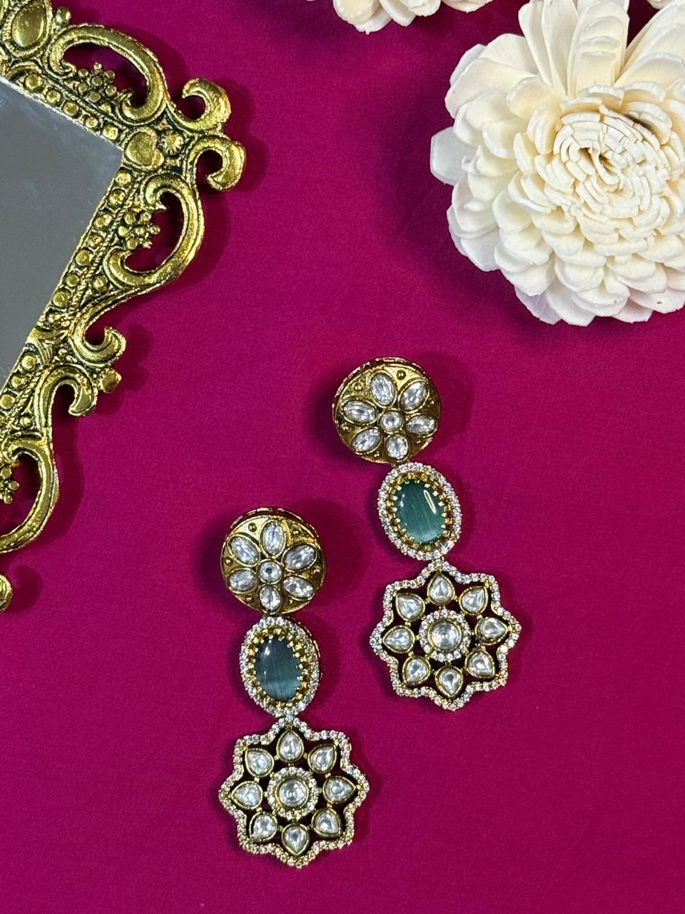 Riva stone danglers - Mint