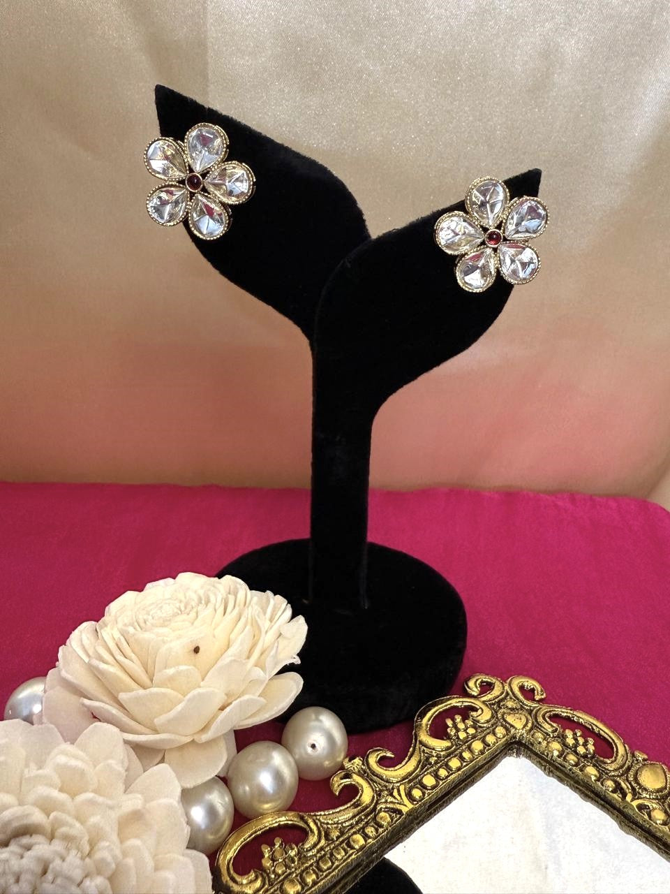 Mogra stone studs
