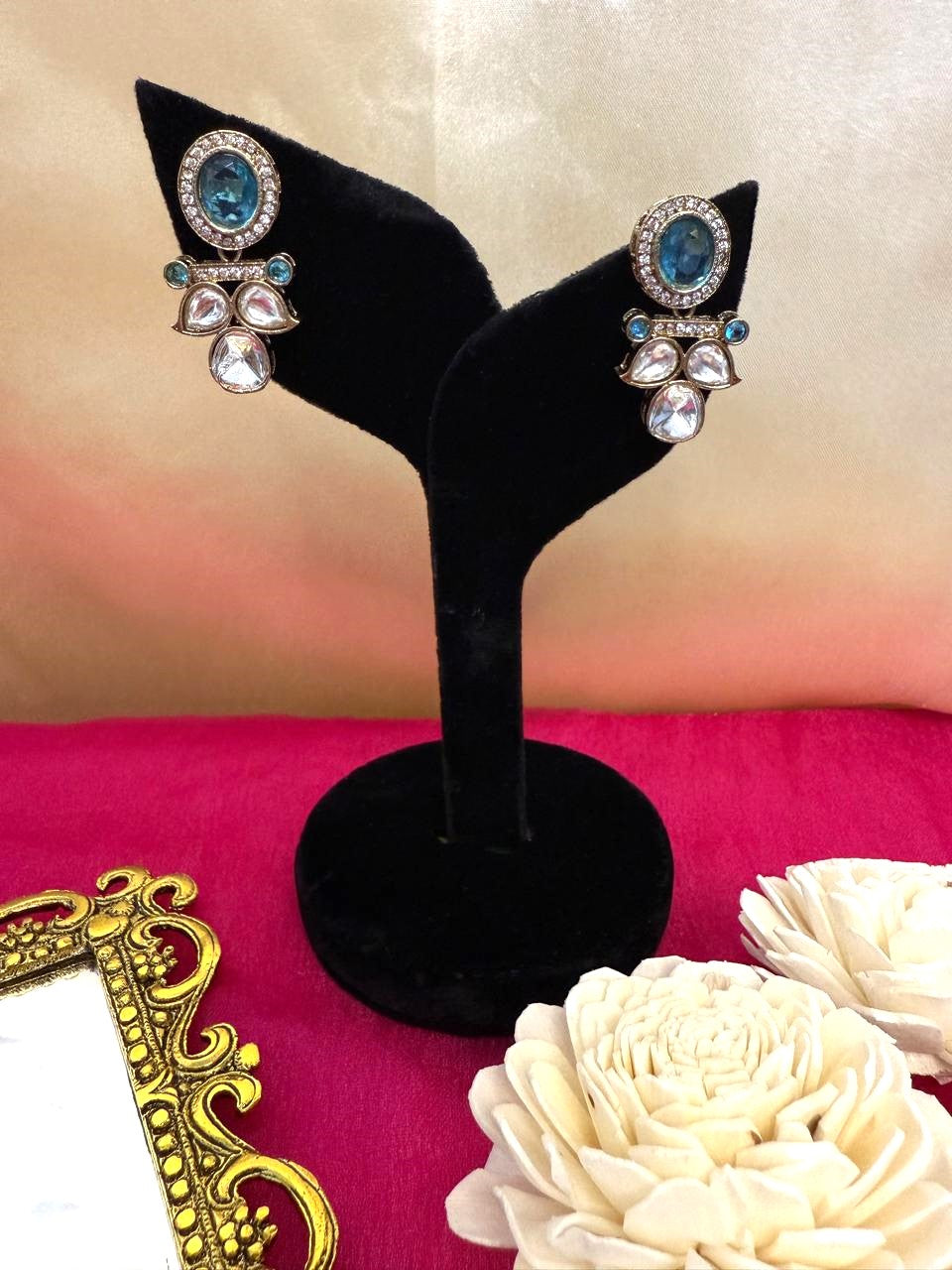 Ira studs - Aqua Blue