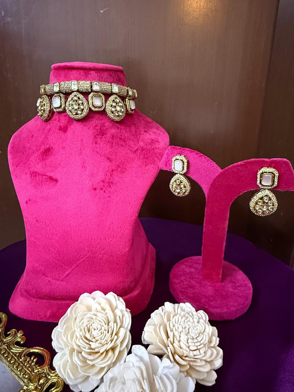 Kavya Choker Set - White