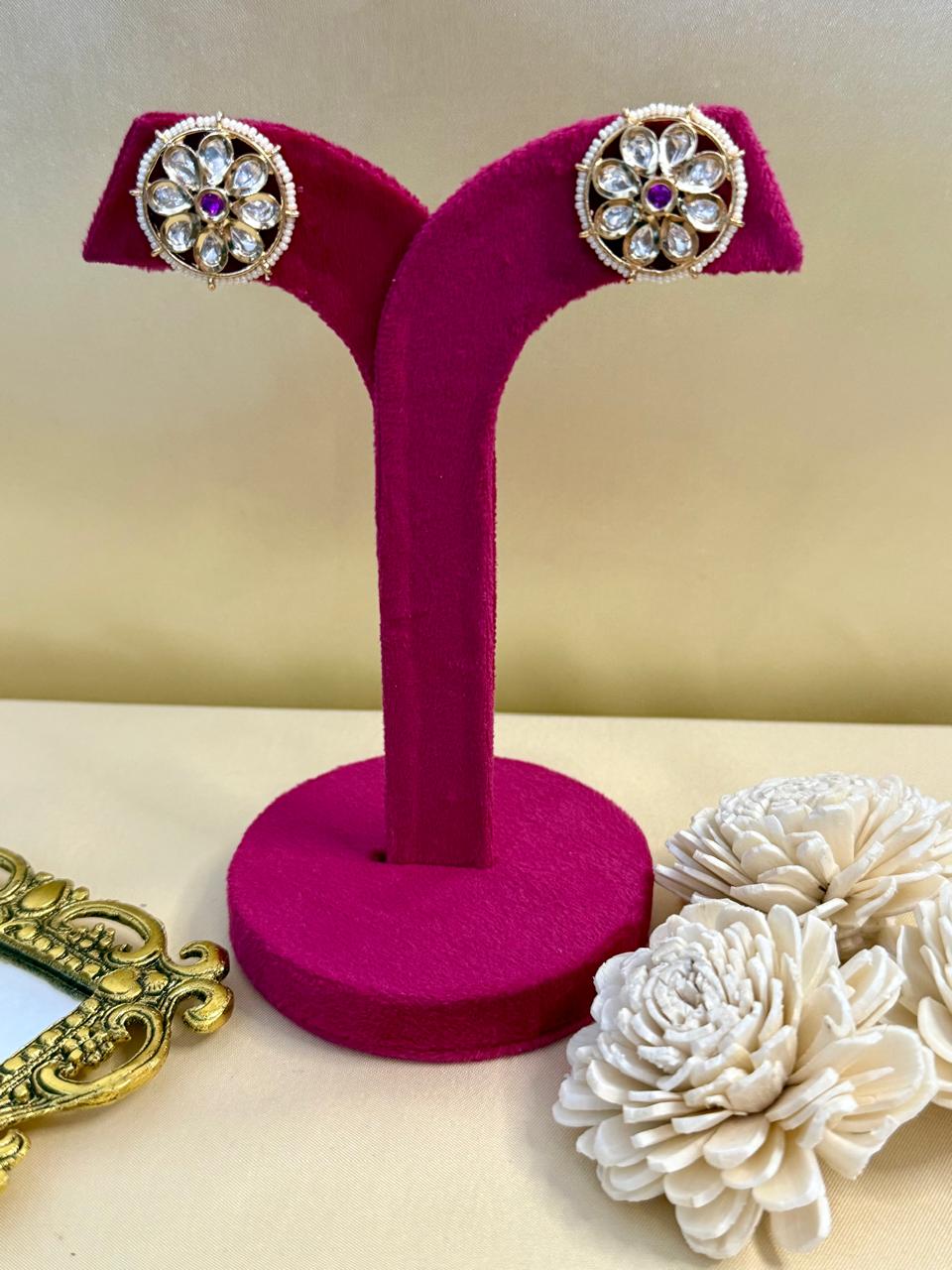 Eira stone studs - Magenta