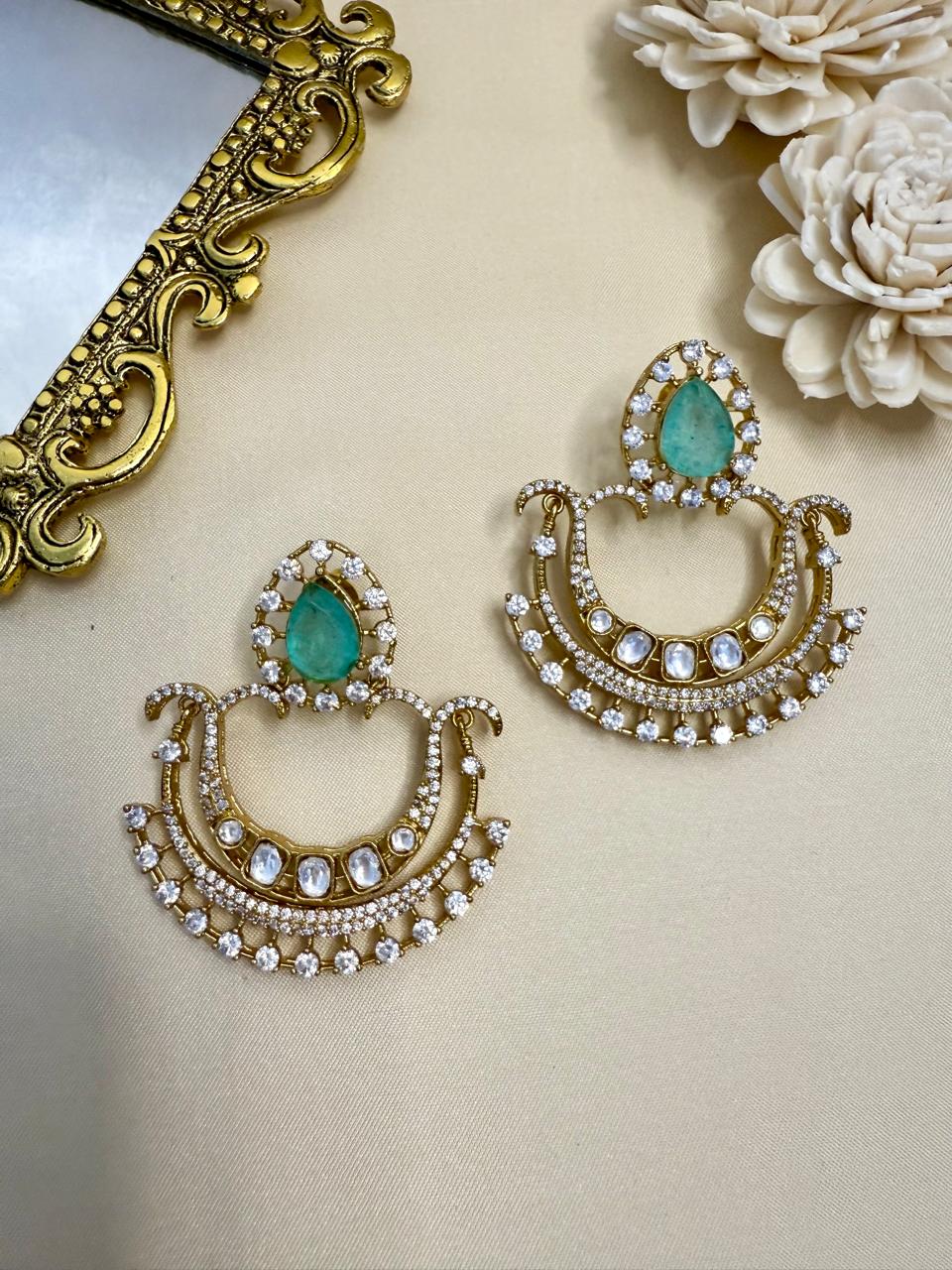 Noor stone chaandbaali - Mint