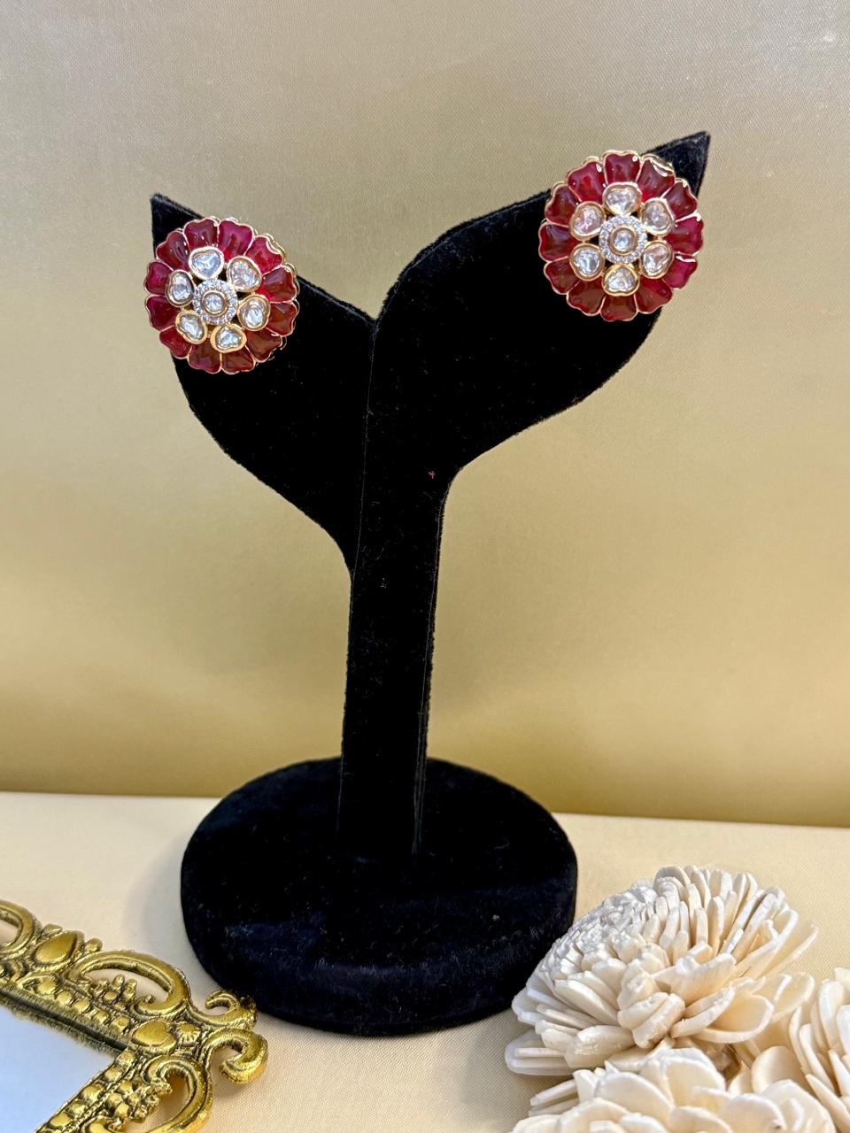 Elina stone studs - Ruby