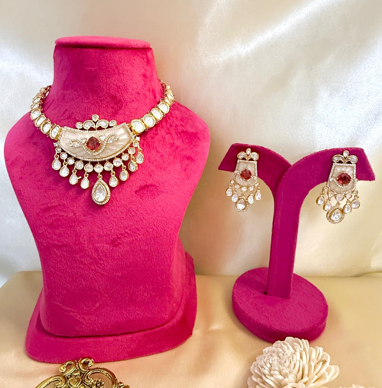 Ruhani Necklace Set - Ruby
