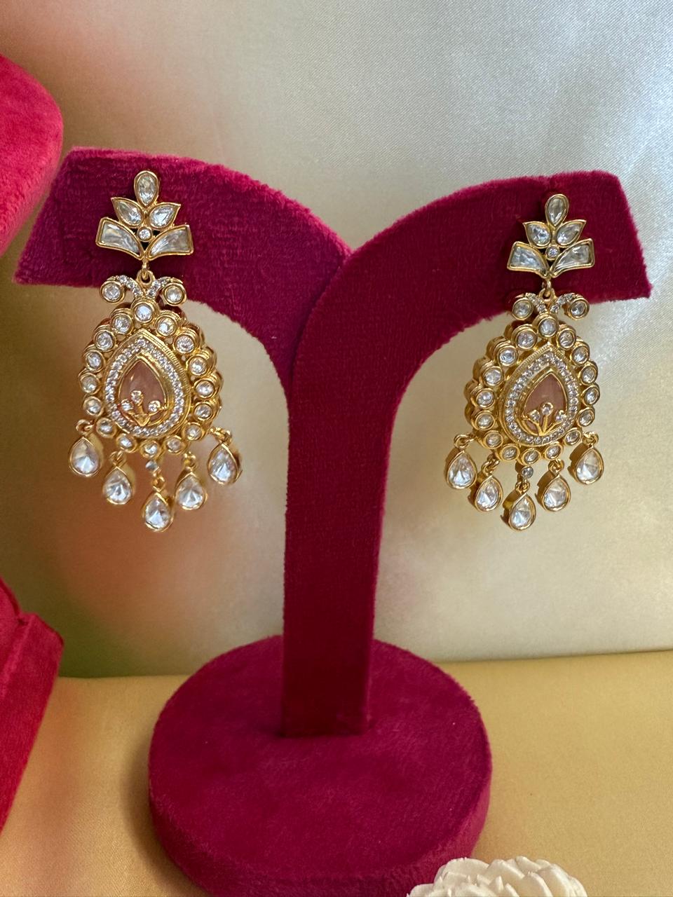 Naira Necklace Set - Pink