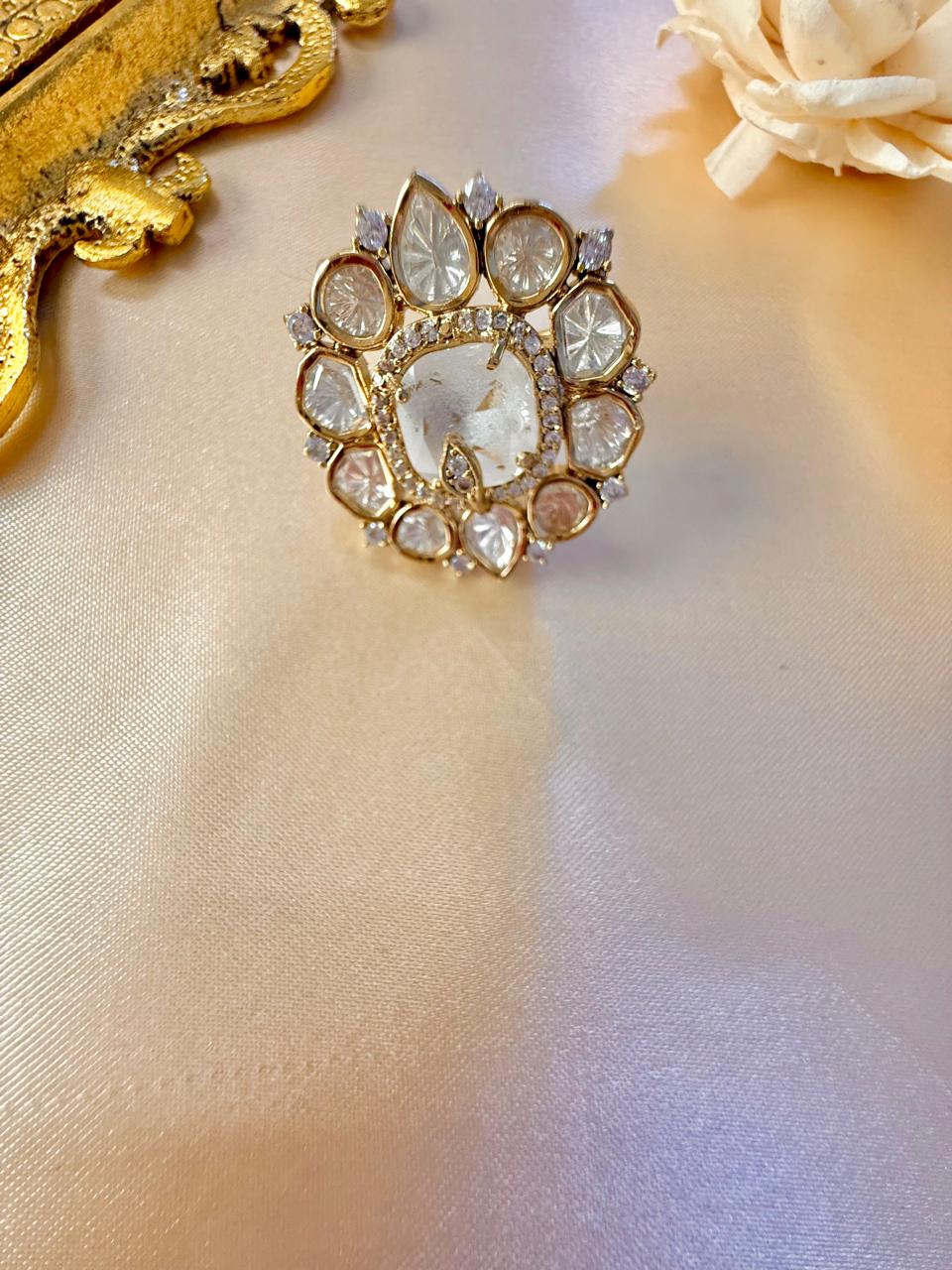 Rumi stone ring - White
