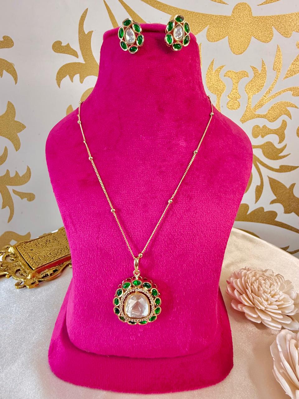 Kamya pendant set - Green