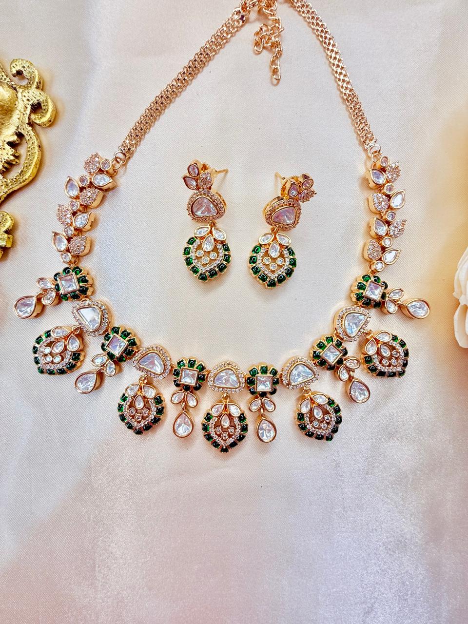 Alekha necklace set - Green