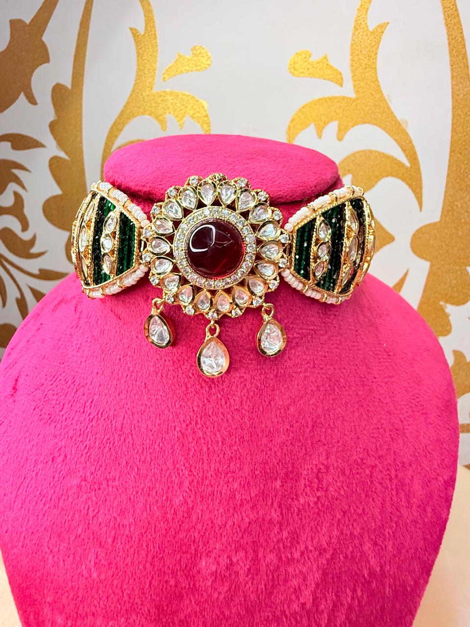 Dhrishti Choker set - Red and Green