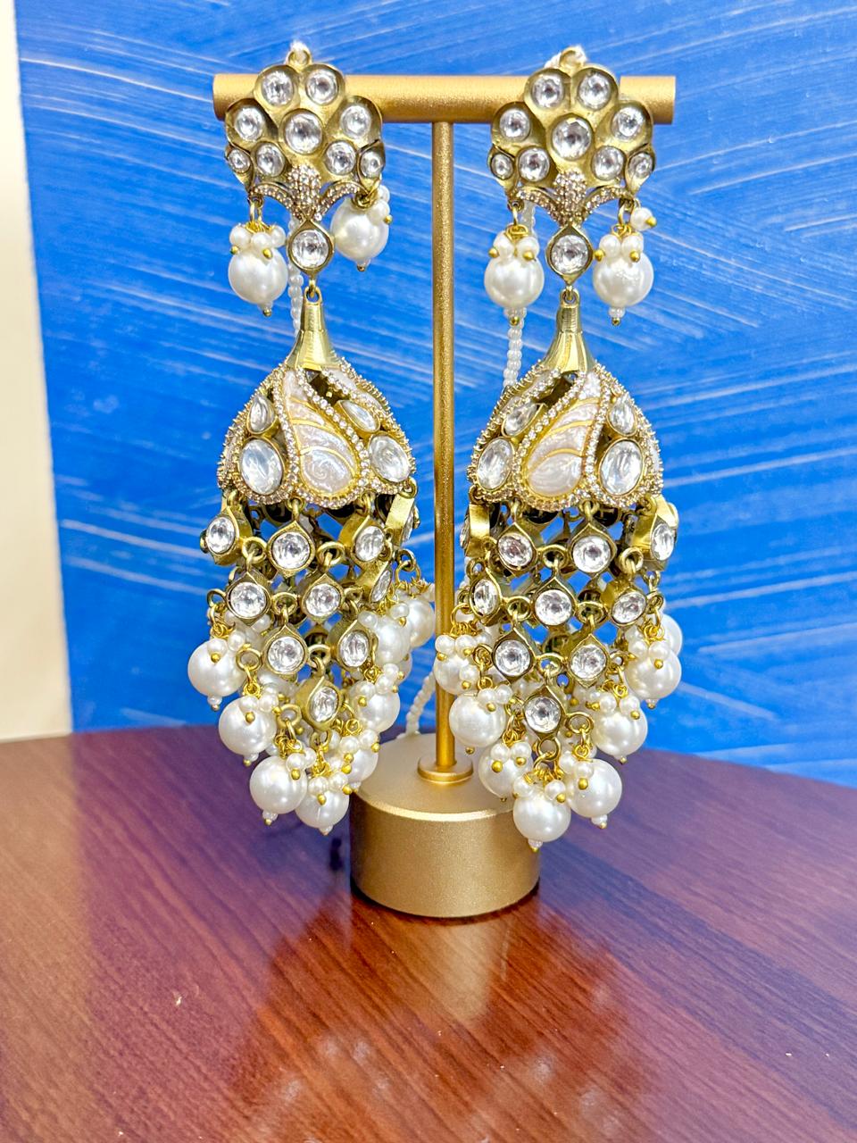 Kanika Pearl Jhumki - White