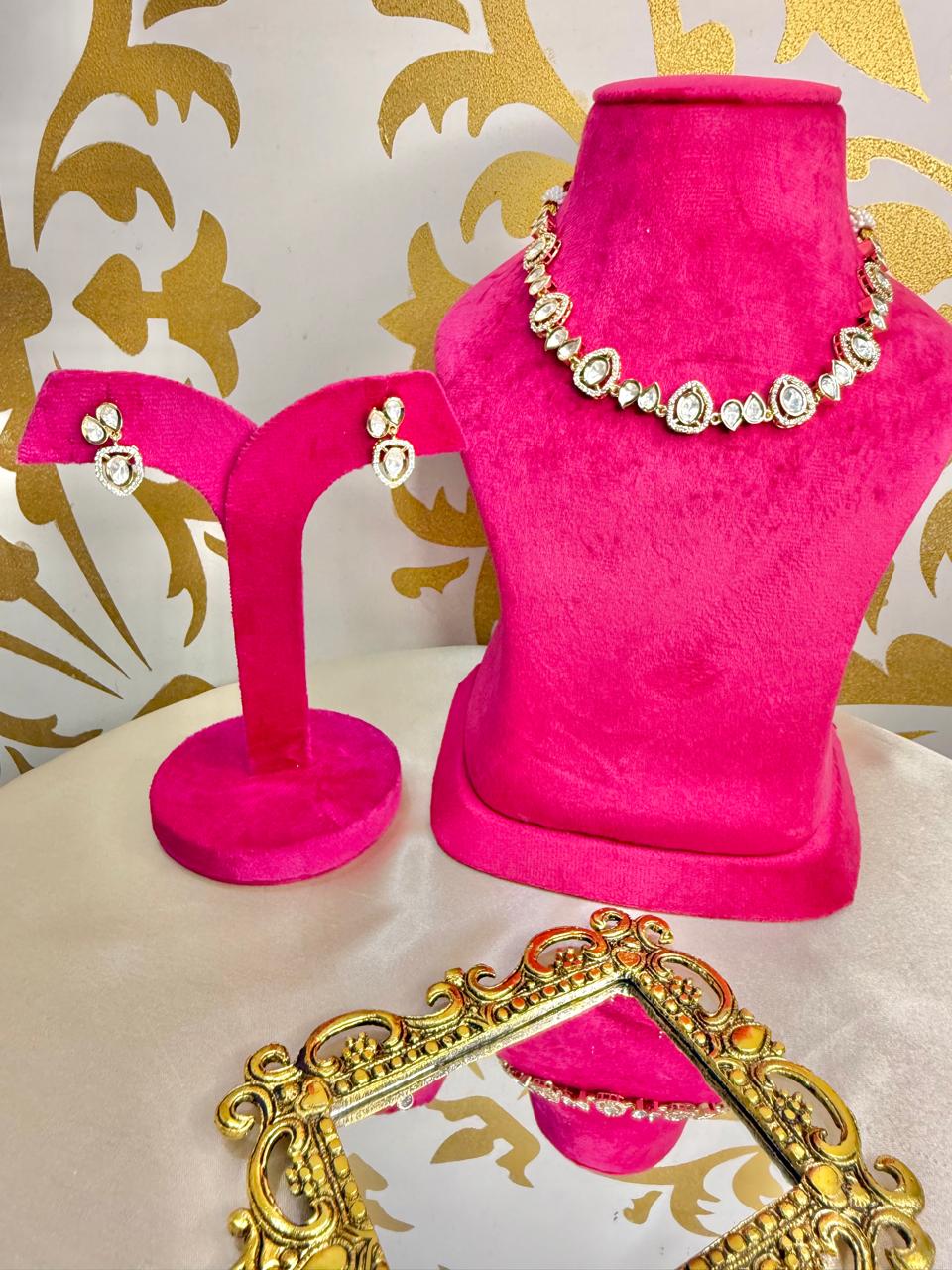 Vidhi Necklace Set - White