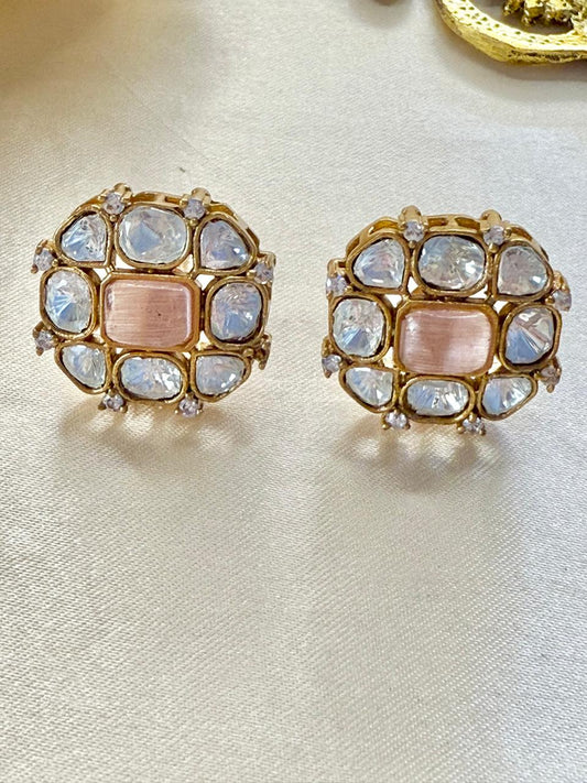 Rysa stone studs - Pink