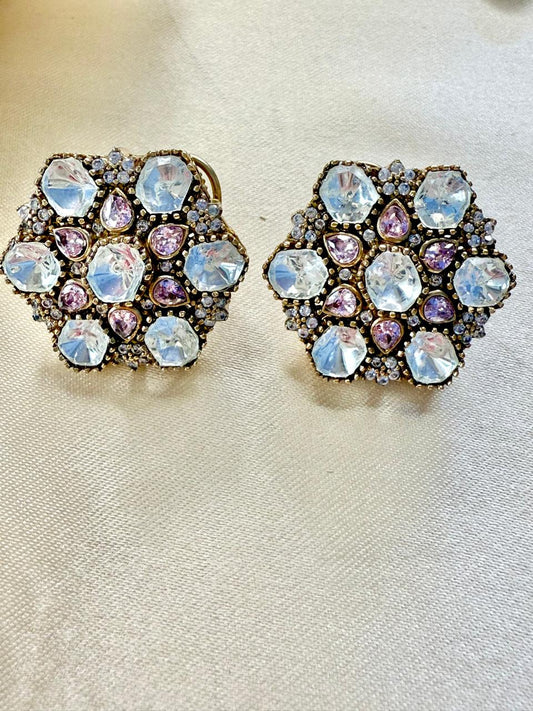 Sonal flower studs- Pink