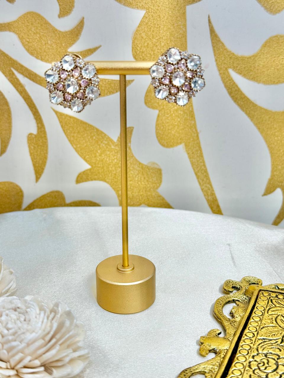 Sonal flower studs- Pink