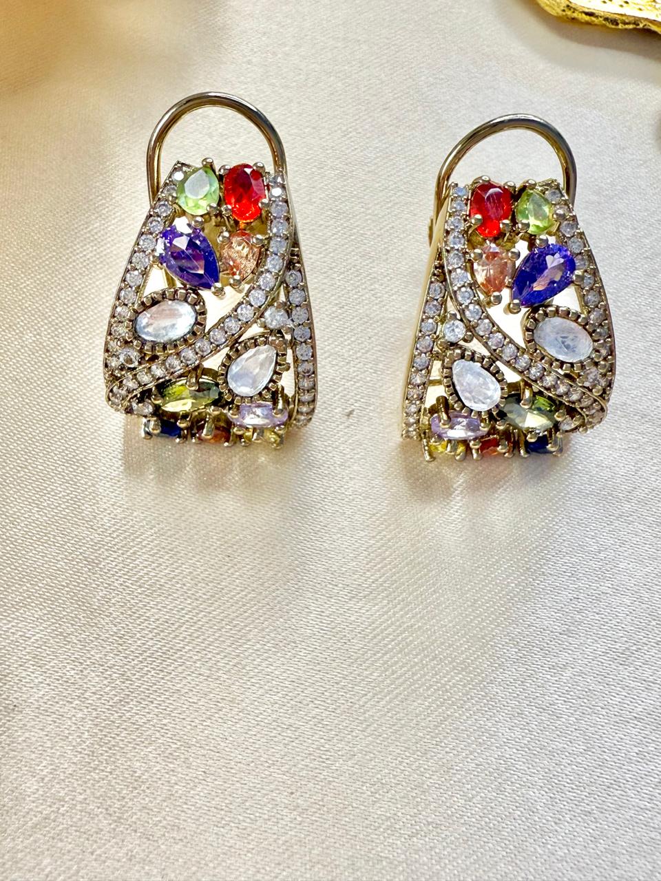 Aarna studs - Multicolor