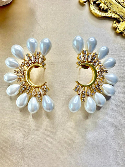 Swan Pearl Studs - White
