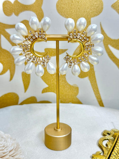 Swan Pearl Studs - White