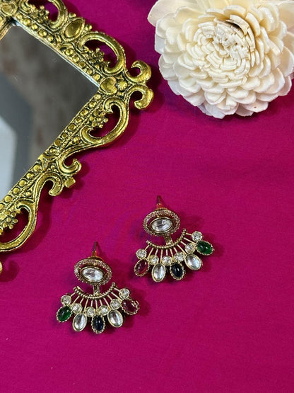 Chaand studs - Multicolor