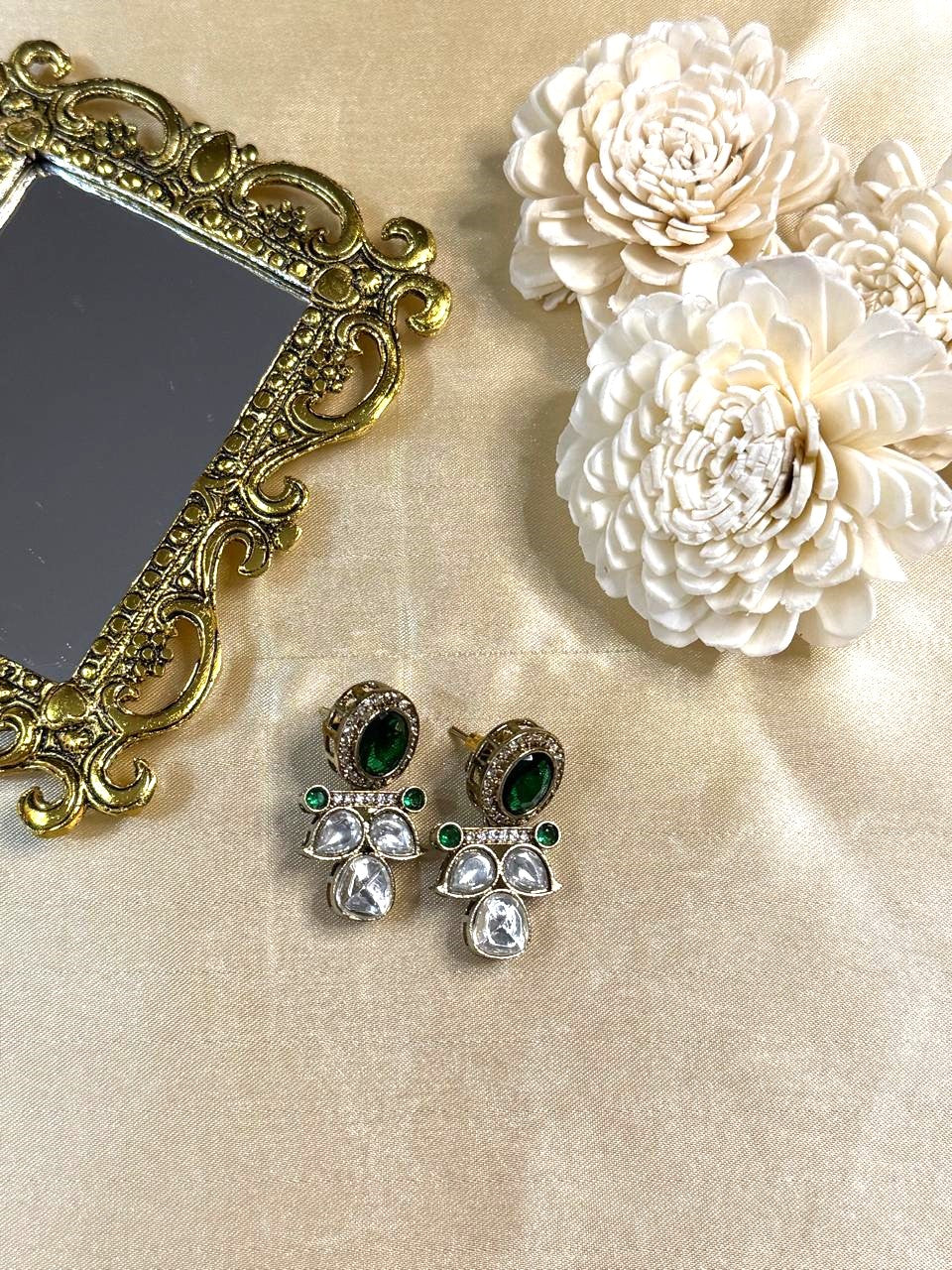 Ira studs - Green