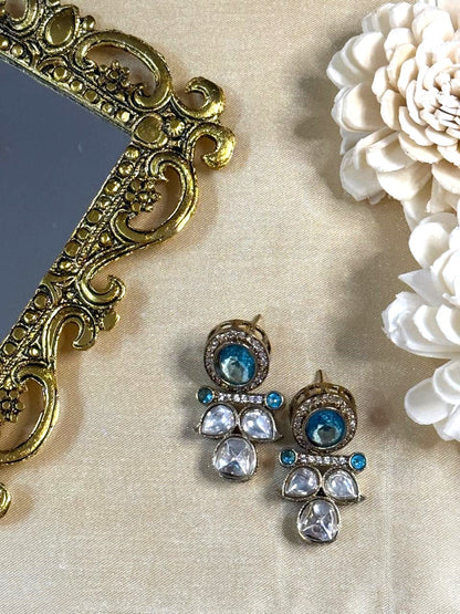 Ira studs - Aqua Blue