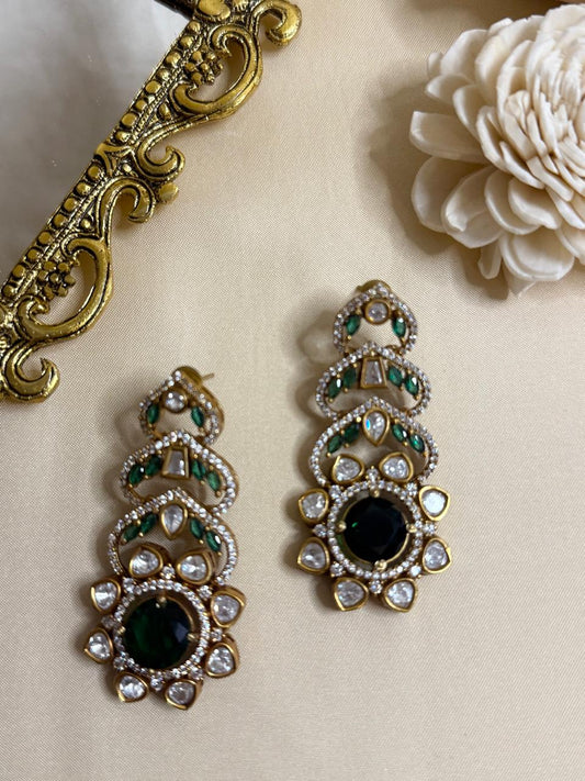 Ziya stone danglers - Green