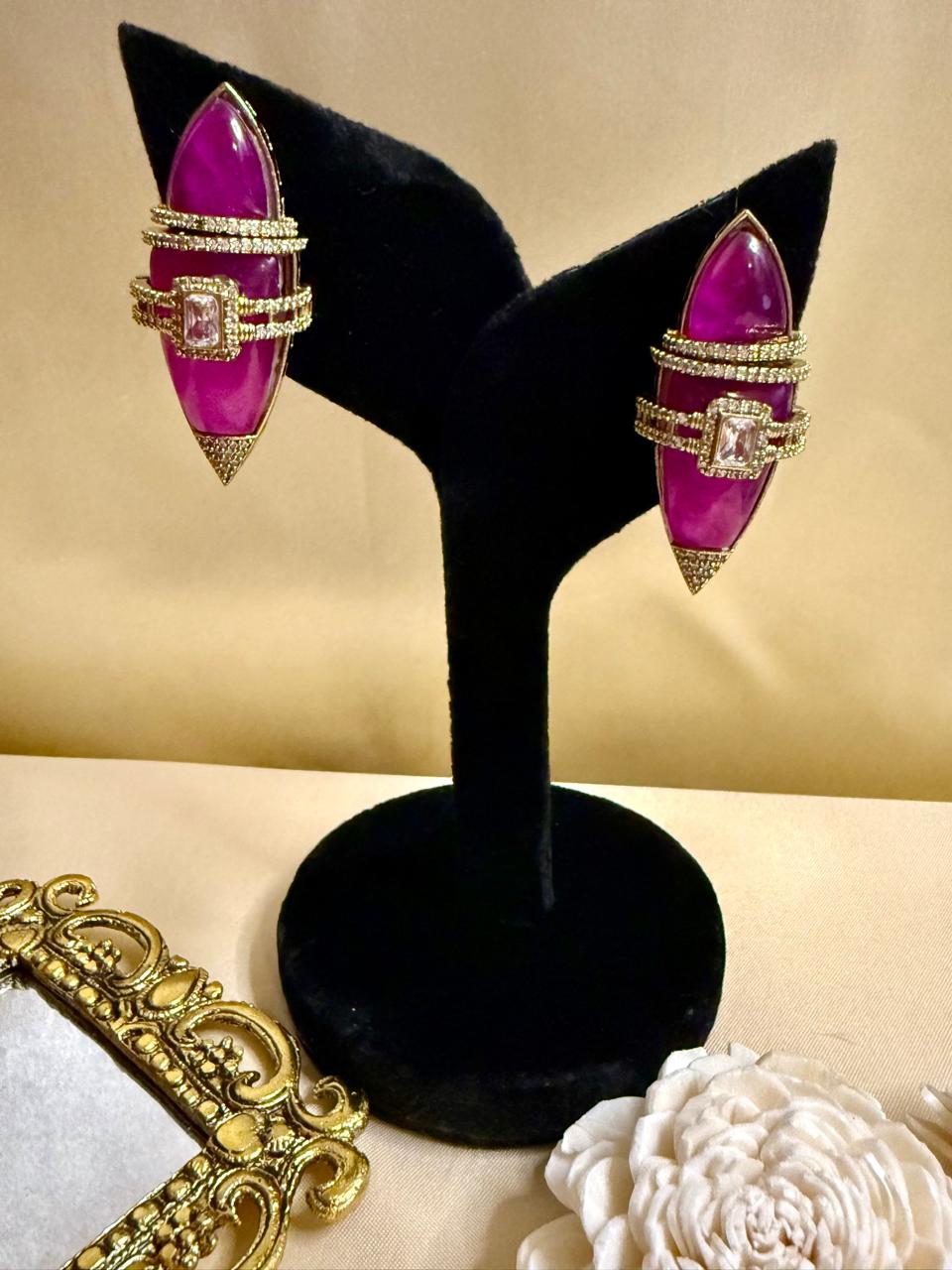 Amaira boat studs - Purple
