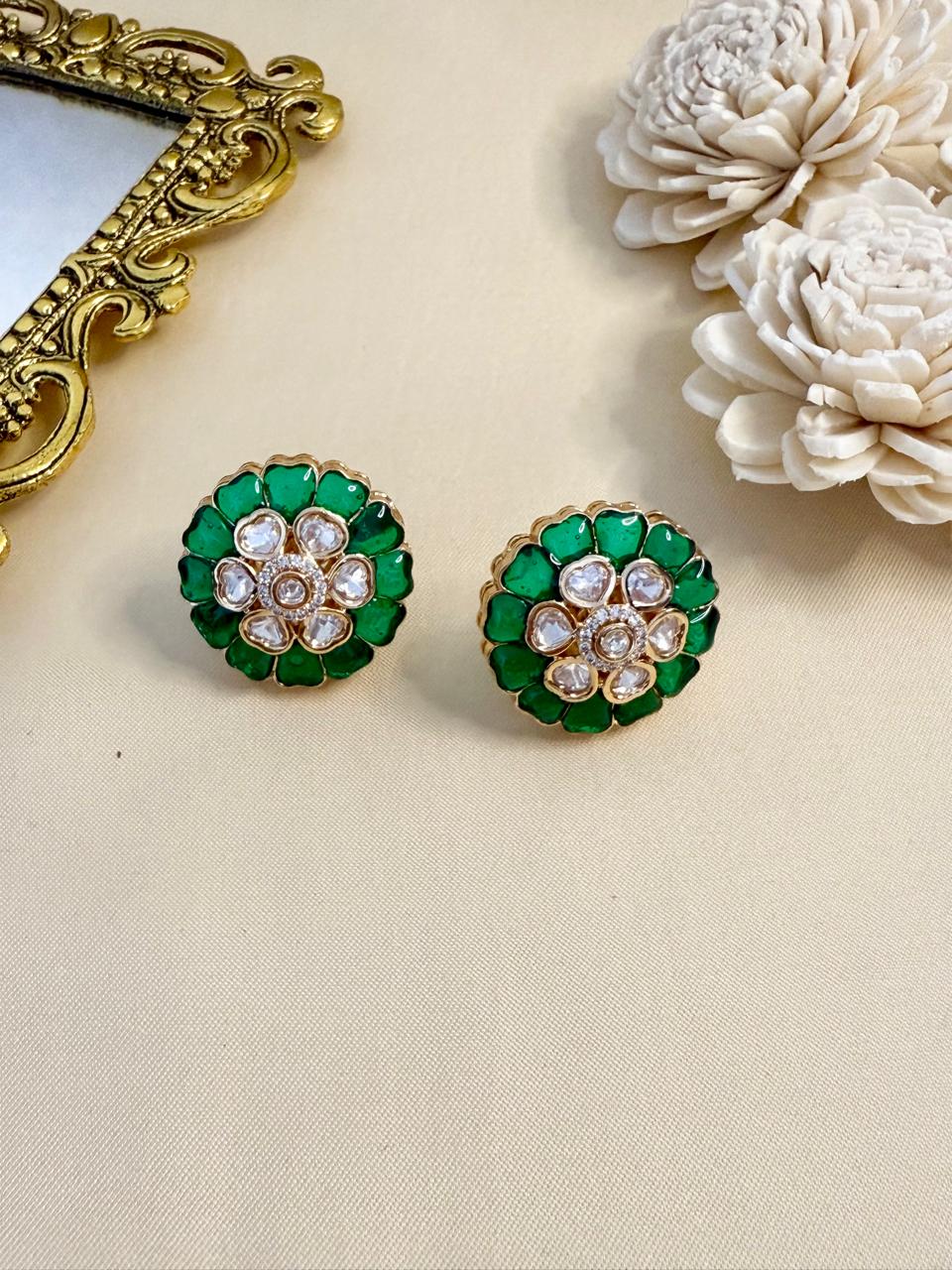 Elina stone studs - Green