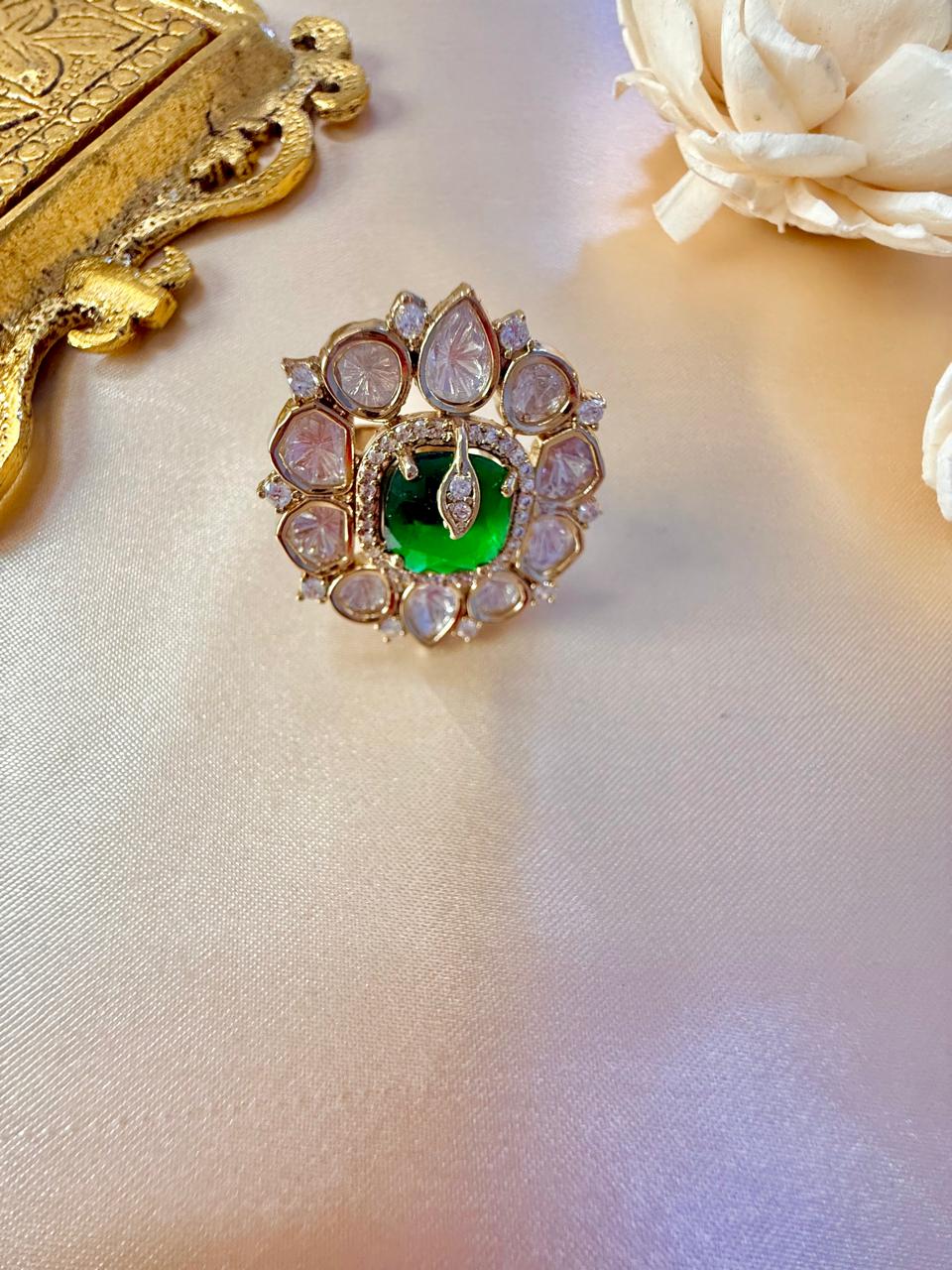 Rumi stone ring - Green
