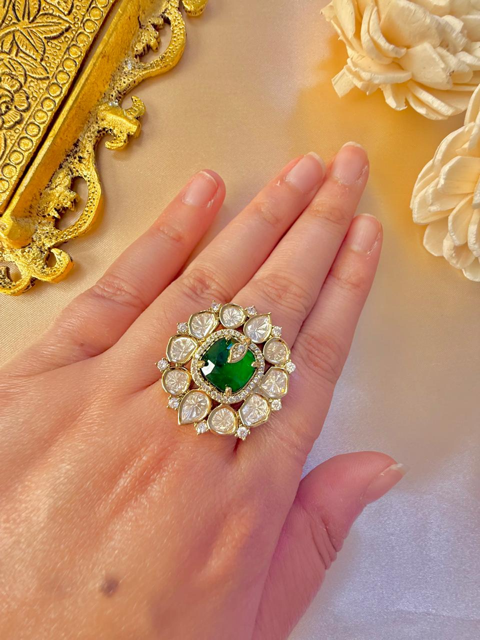 Rumi stone ring - Green