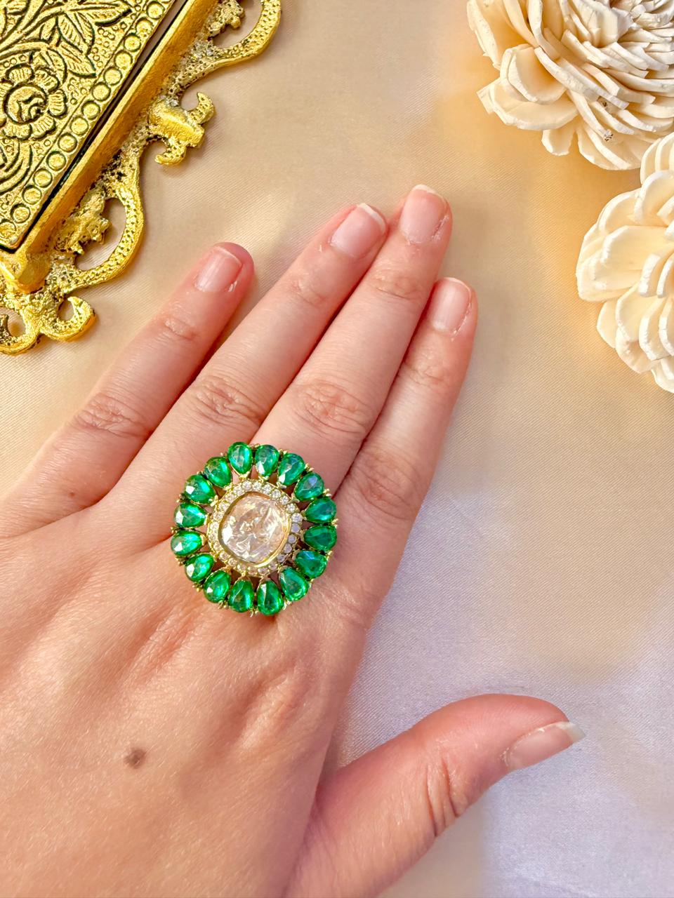 Tanira flower ring - Green