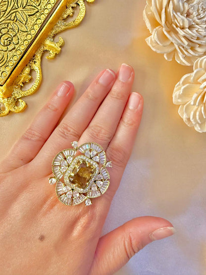 Kesha studded ring - White