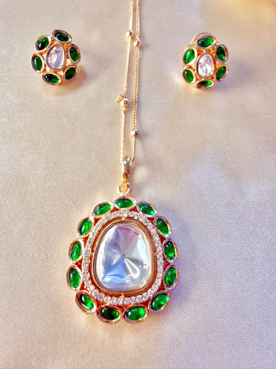 Kamya pendant set - Green