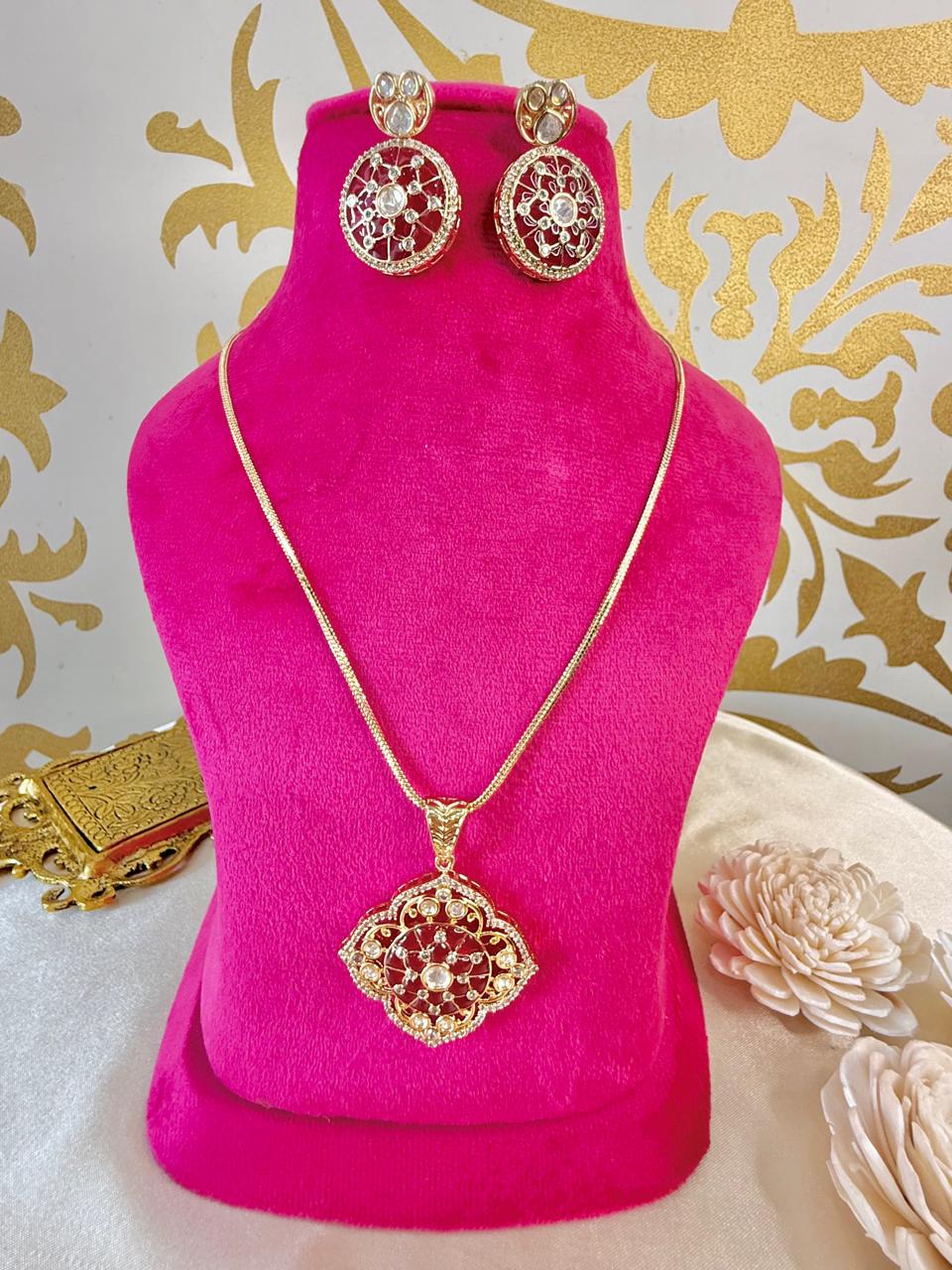 Ziva pendant set - Ruby