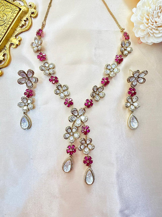 Nora necklace set - Magenta