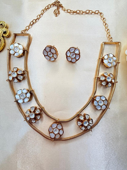 Shradha necklace set - White