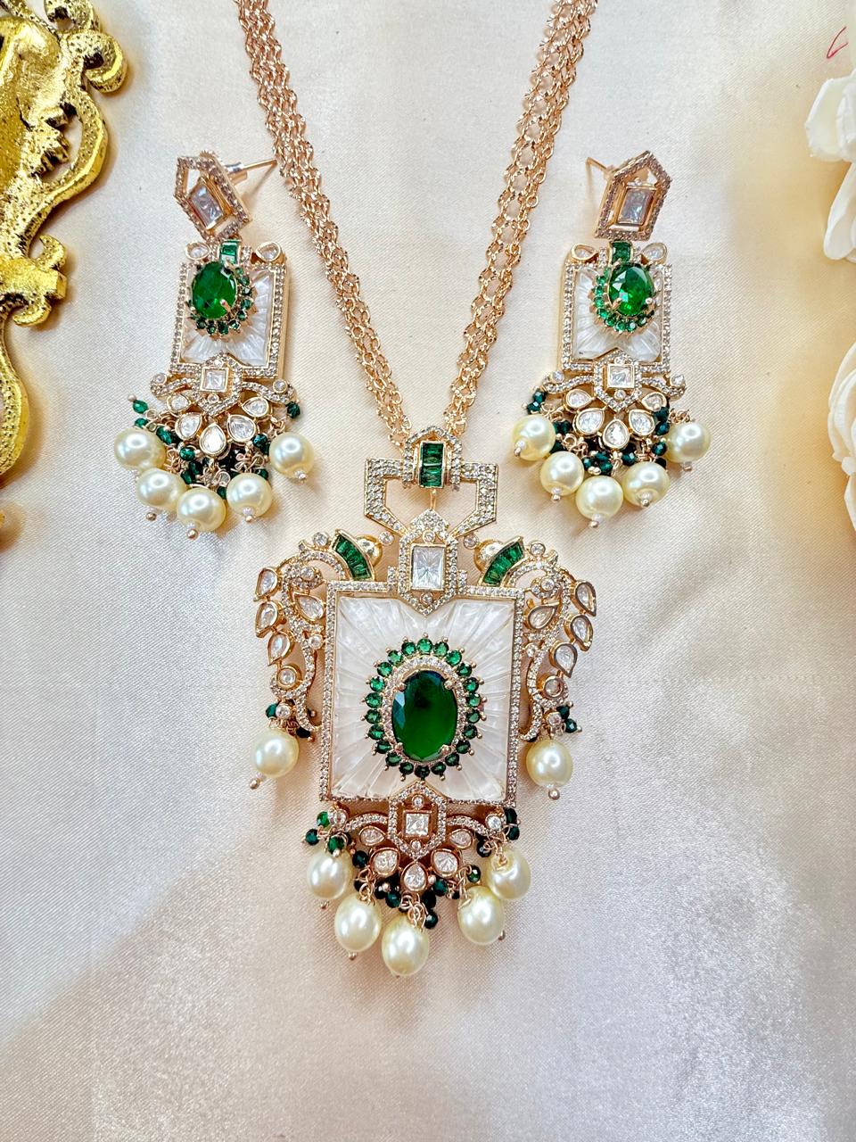 Gauri necklace set - Green