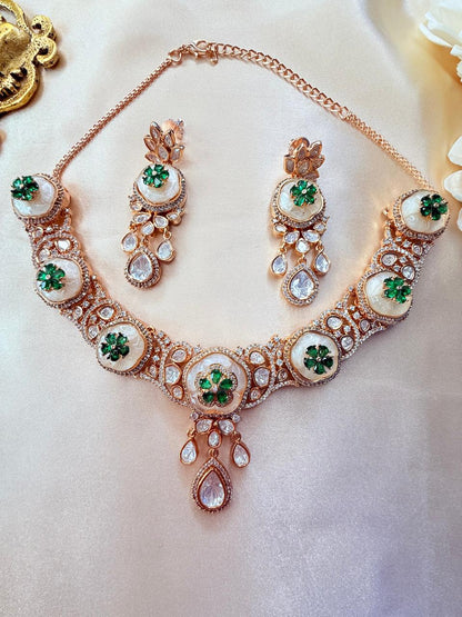 Adamya necklace set - Green