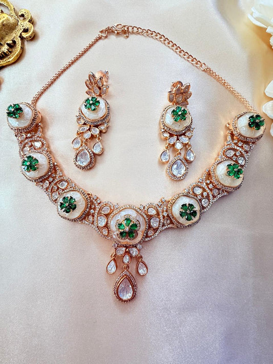 Adamya necklace set - Green