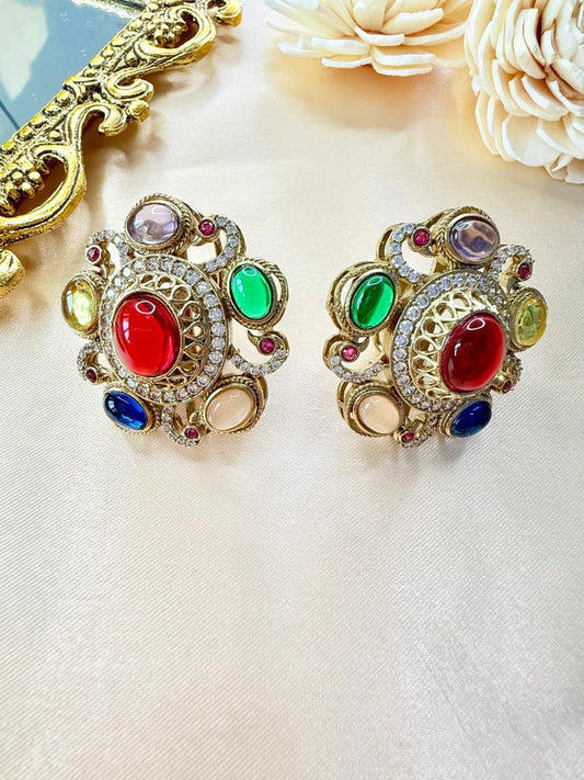 Mansi stone studs - Multicolor