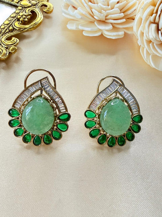 Mihika stone studs - Green