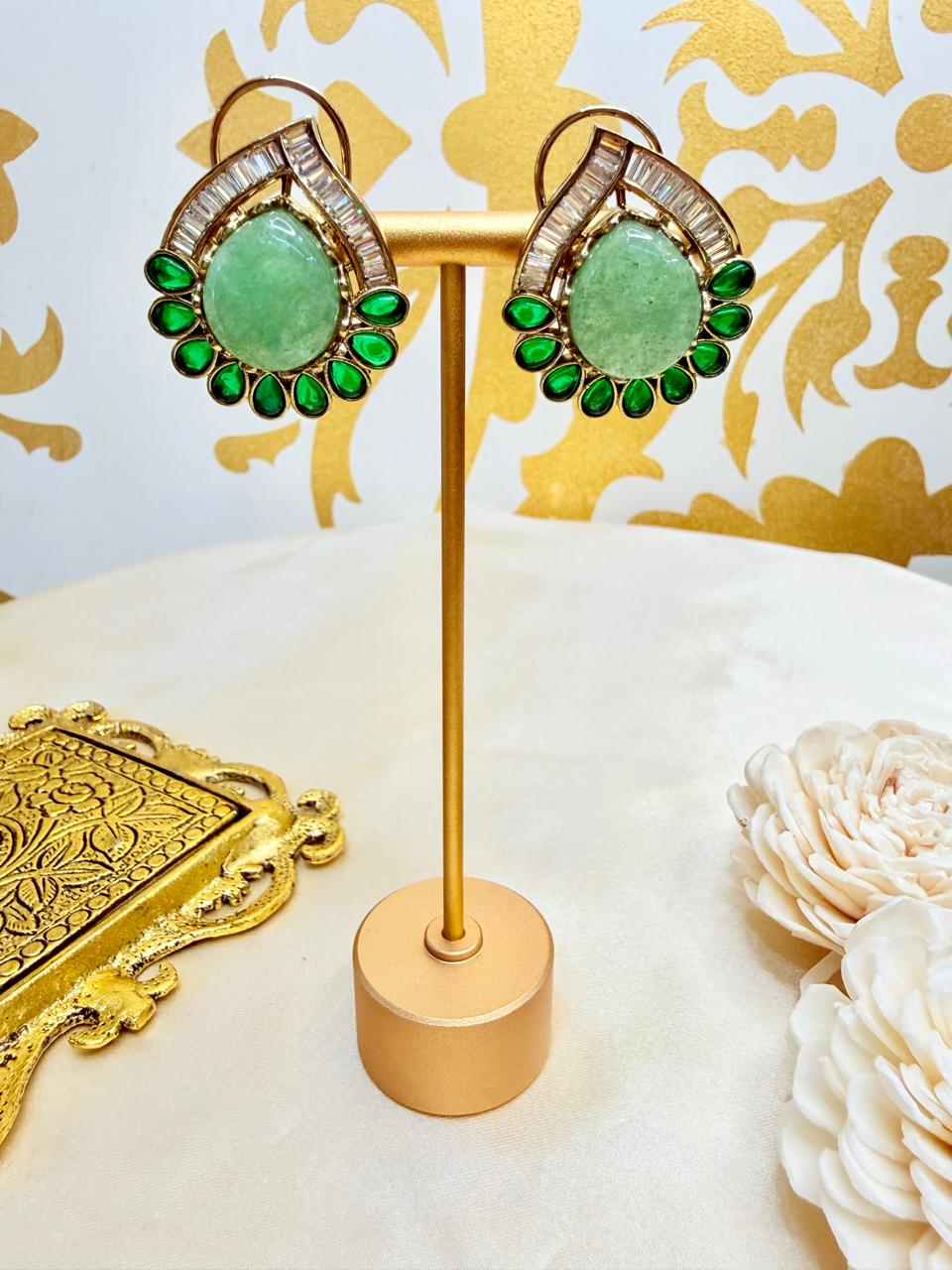 Mihika stone studs - Green
