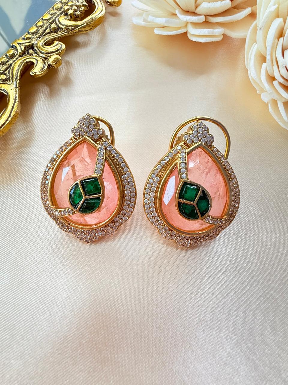 Anaira stone studs - Pink