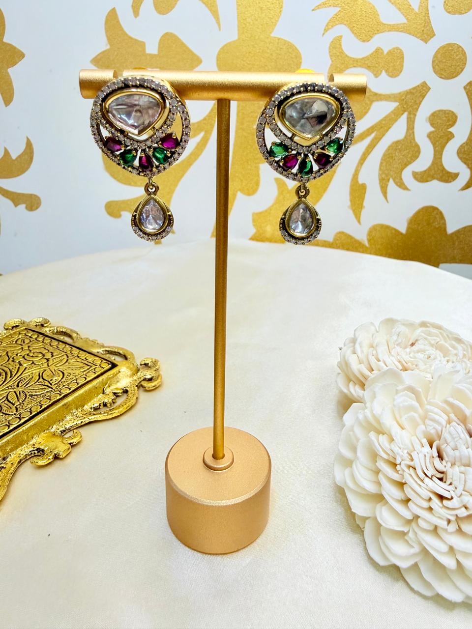Sheza drop studs - Ruby & Green
