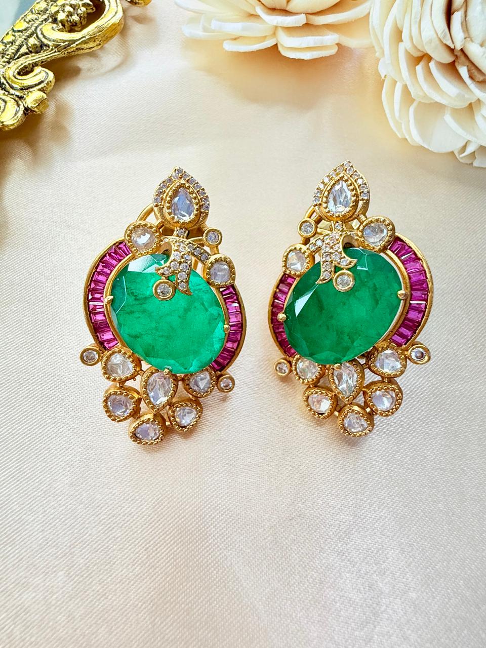 Raima stone studs - Green & Magenta