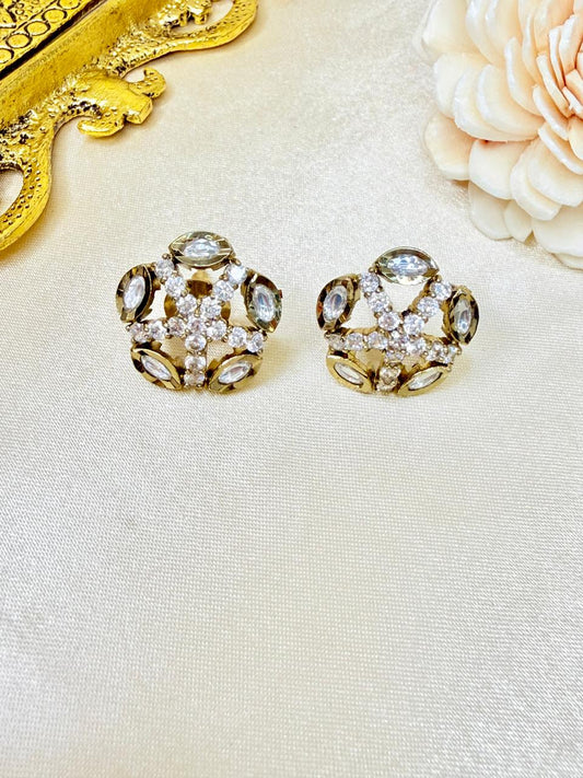 Eshanya stone studs - White