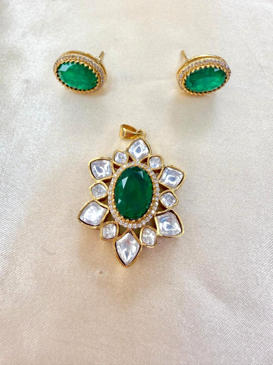 Pragya pendant set - Green