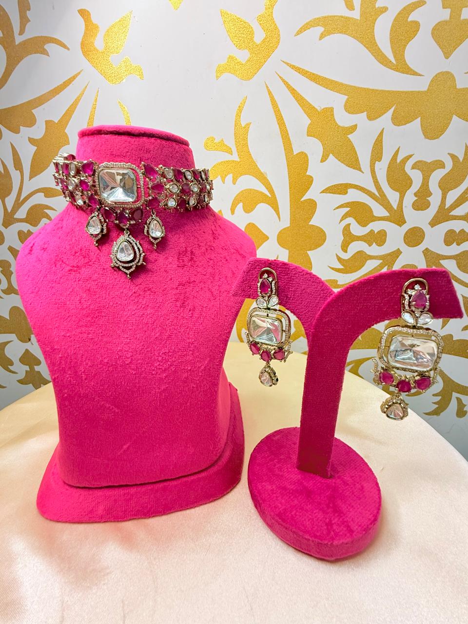 Sriti choker set - Ruby
