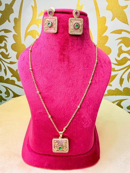 Rosie pendant set - White