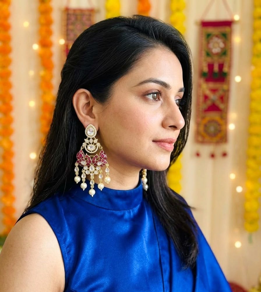 Kavya pearl danglers - Ruby